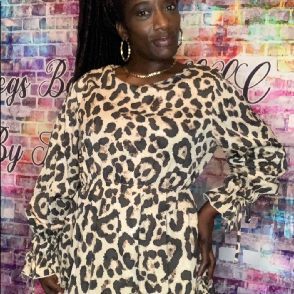 Women’s dress